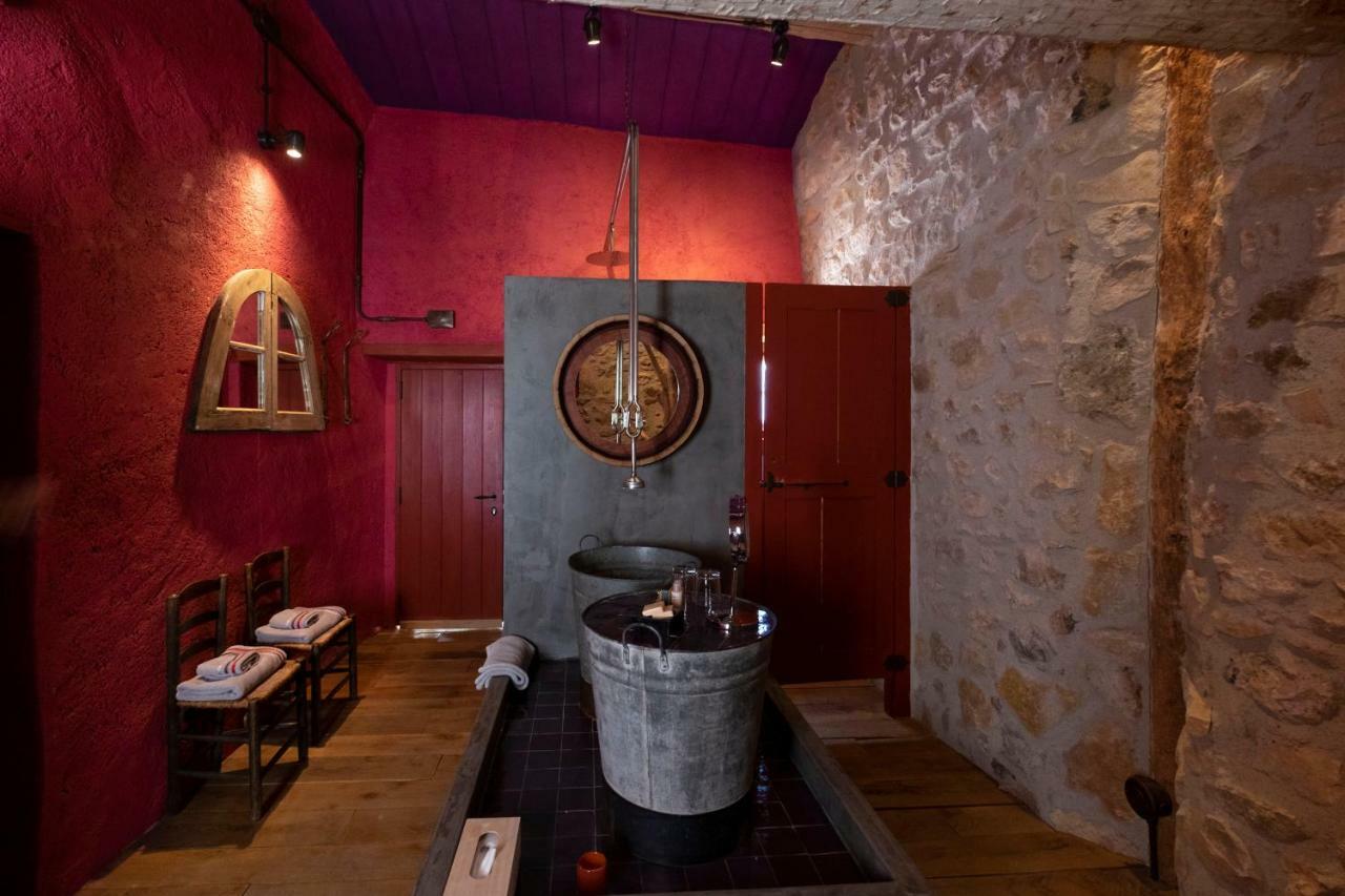Village Castigno - Wine Hotel & Resort Assignan 外观 照片